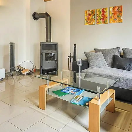 Holiday home Lovely In With Kitchen *