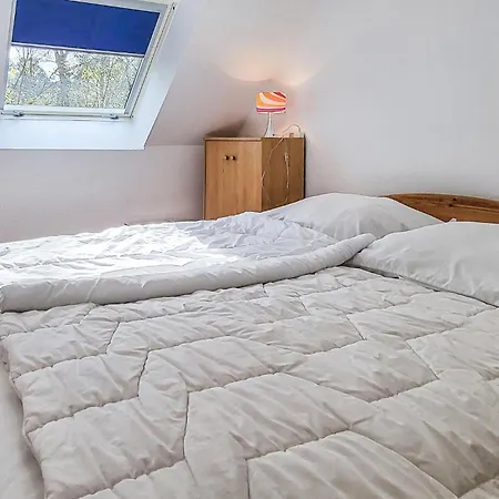 Lovely In With Kitchen Holiday home